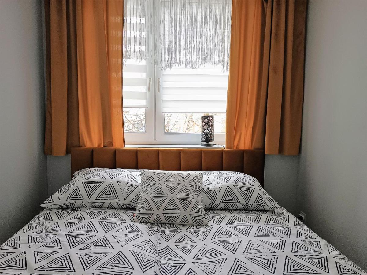Bursztynowy Apartament Tarnowskie Gory Exterior photo
